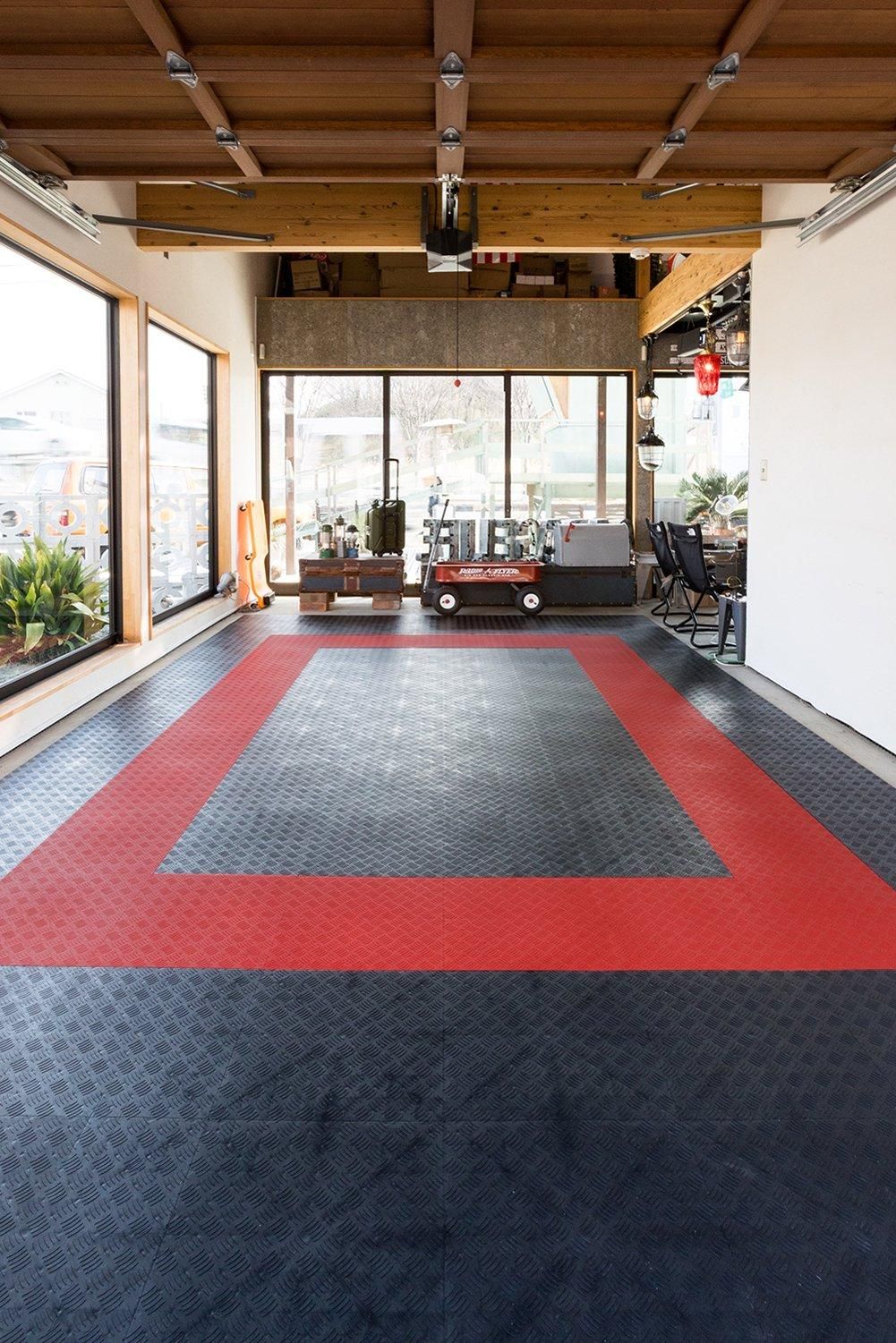 TITAN — Solid Garage Tile