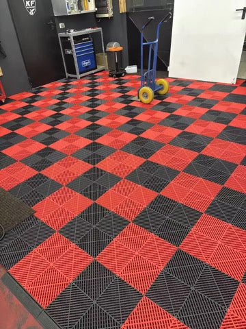 Tru-Flow Garage Tiles XL (15.75in x 15.75in)