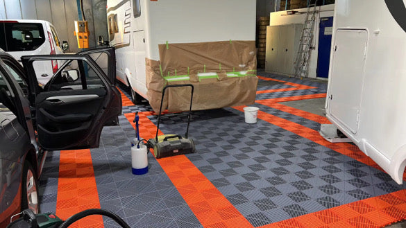 Tru-Flow Garage Tiles XL (15.75in x 15.75in)